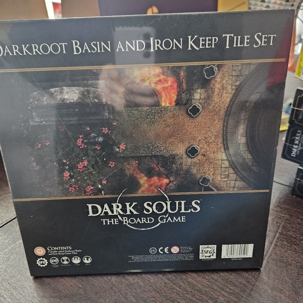 Dark Souls:The Board Game - Darkroot Basin and Iron Keep Tile Set - Picture 2 of 3